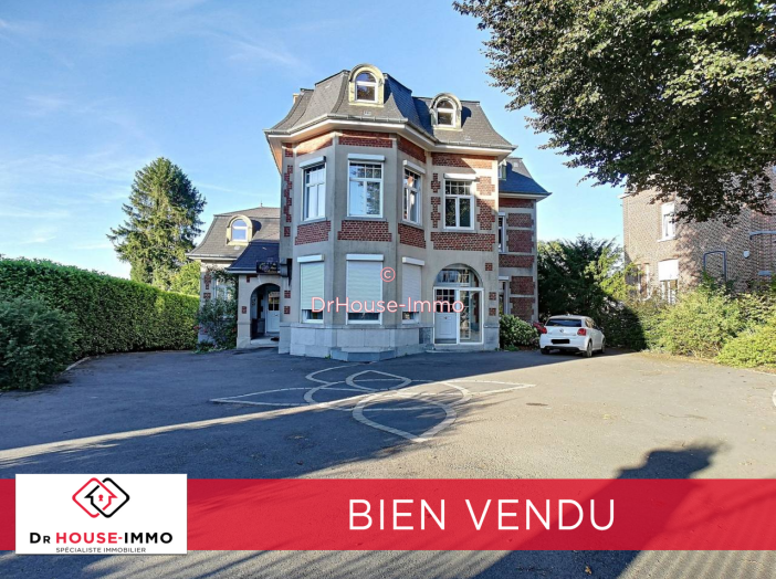 Maison de 265m² - 7 pièces