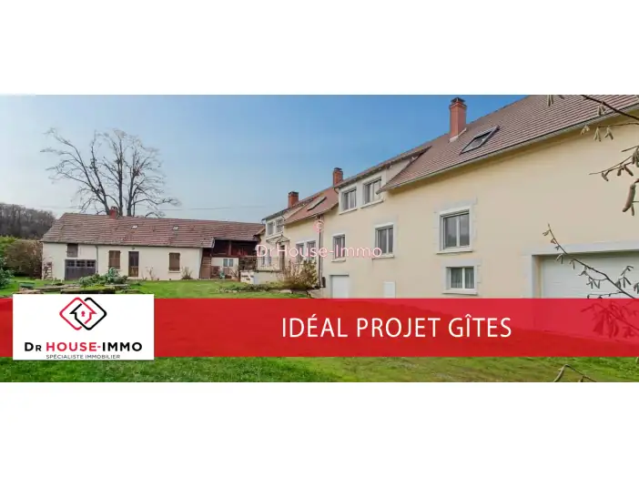 Maison 12 pièces de 360 m² - Lalizolle (03450)