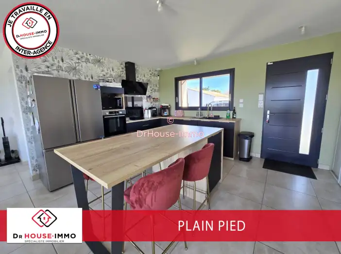 Maison 3 pièces de 82 m² - Sainte-Néomaye (79260)