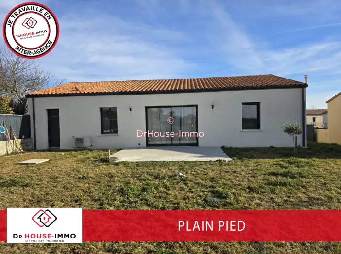 Maison 3 pièces de 82 m² - Sainte-Néomaye (79260)