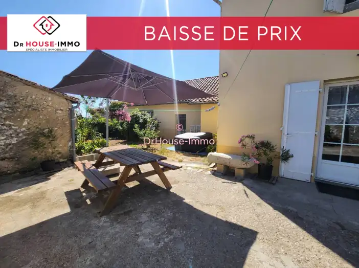 Maison 6 pièces de 136 m² - Pomport (24240)