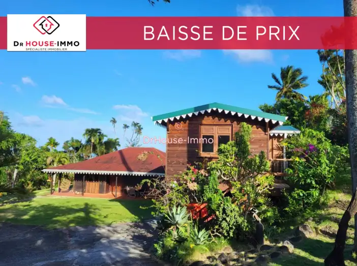 Maison 6 pièces de 120 m² - Robert (97231)