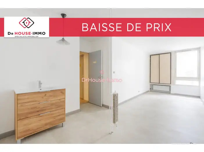 Bureau 1 pièce de 19 m² - Élancourt (78990)