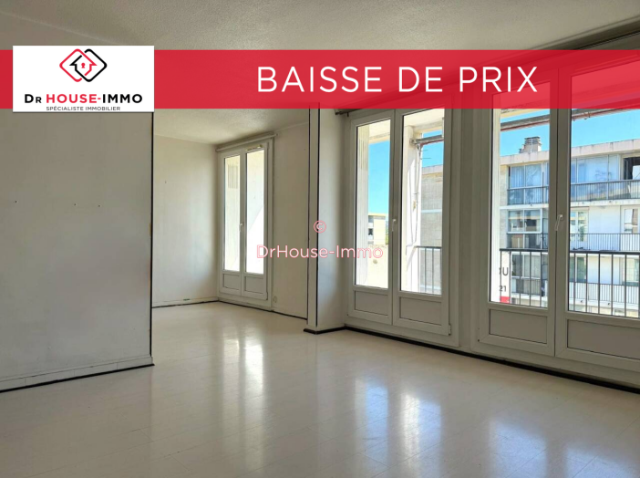 Appartement 4 pièces de 75 m² - Marignane (13700)