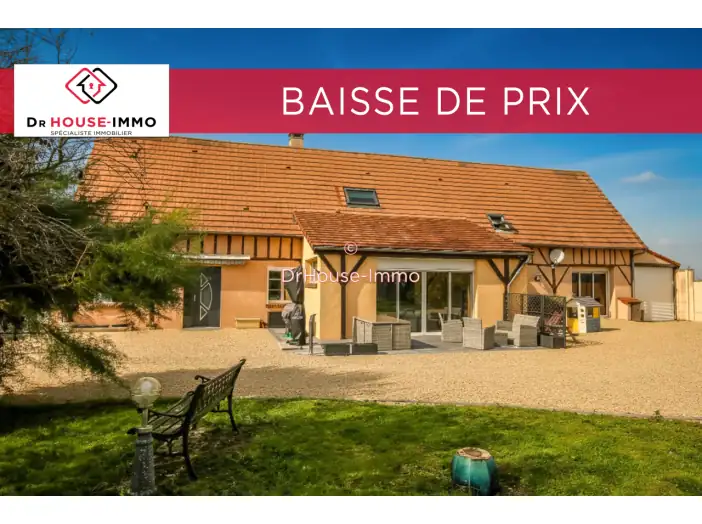 Maison 8 pièces de 202 m² - Courville-sur-Eure (28190)