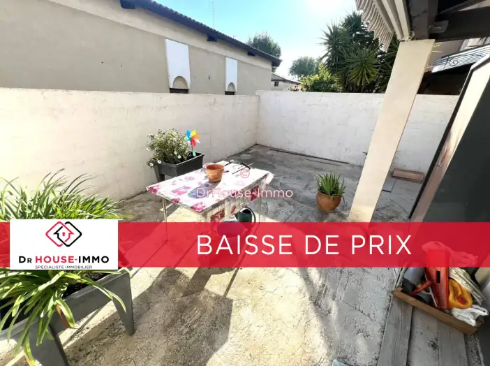 Maison 6 pièces de 96 m² - Aigues-Mortes (30220)