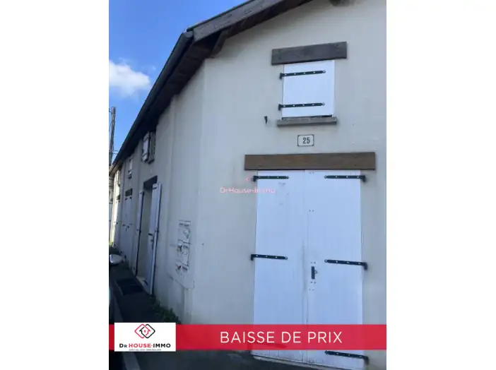 Immeuble 10 pièces de 160 m² - Angoulême (16000)