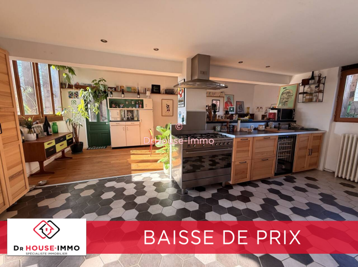 Maison de 214m² - 9 pièces