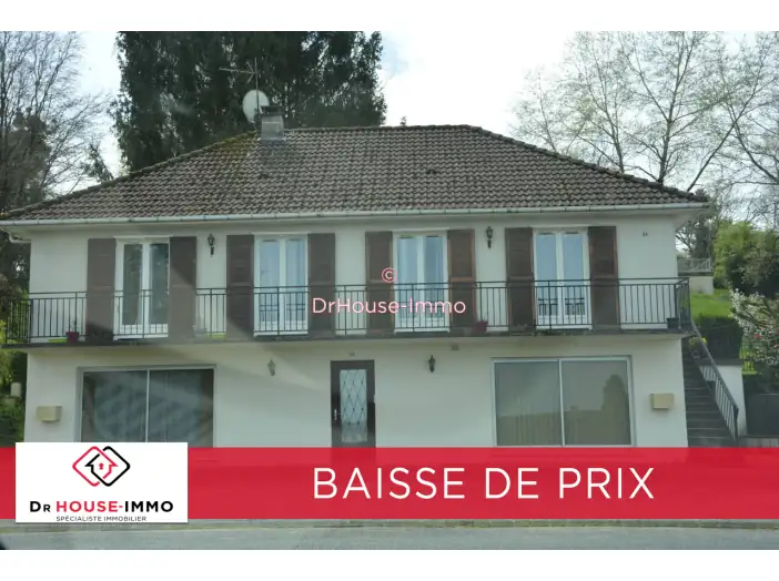 Maison 7 pièces de 180 m² - Cussac (87150)