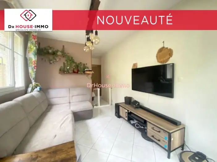 Maison 5 pièces de 84 m² - Jeufosse (78270)