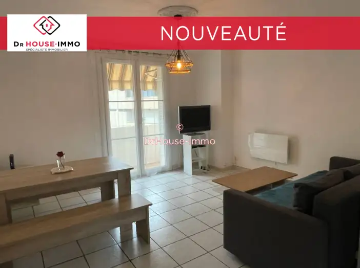 Appartement 3 pièces de 55 m² - Toulon (83200)