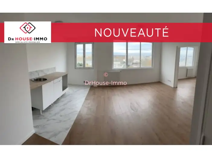 Appartement 2 pièces de 52 m² - Saint-Denis (93200)