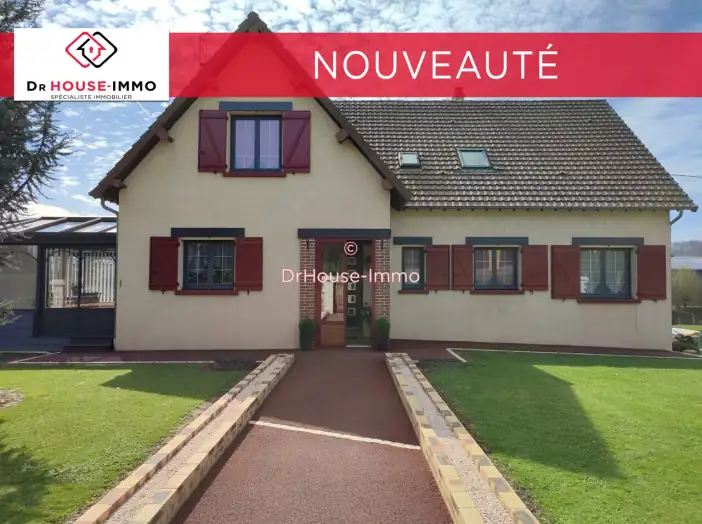Maison 8 pièces de 179 m² - Sainte-Gauburge-Sainte-Colombe (61370)
