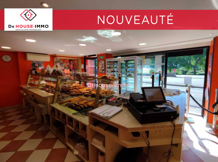 Commerce de 130m²