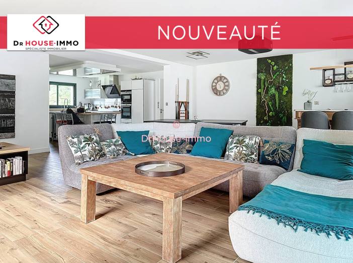 Maison de 228m² - 7 pièces