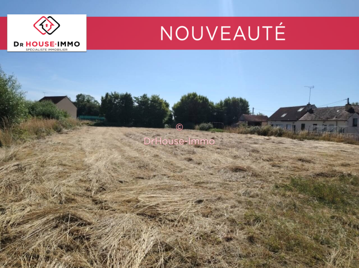 Terrain de 866m²