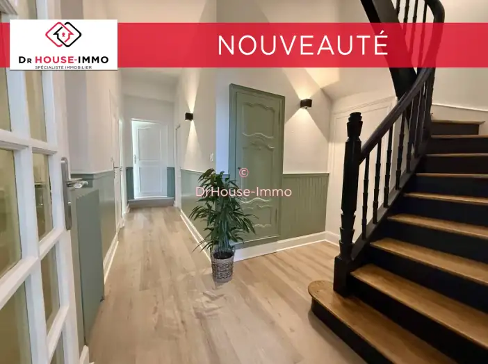 Maison 9 pièces de 182 m² - Brive-la-Gaillarde (19100)