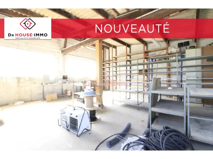 Loft / Atelier 1 pièce de 80 m² - Évreux (27000)