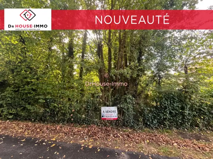 Terrain de 2 072 m² - Mathieu (14920)
