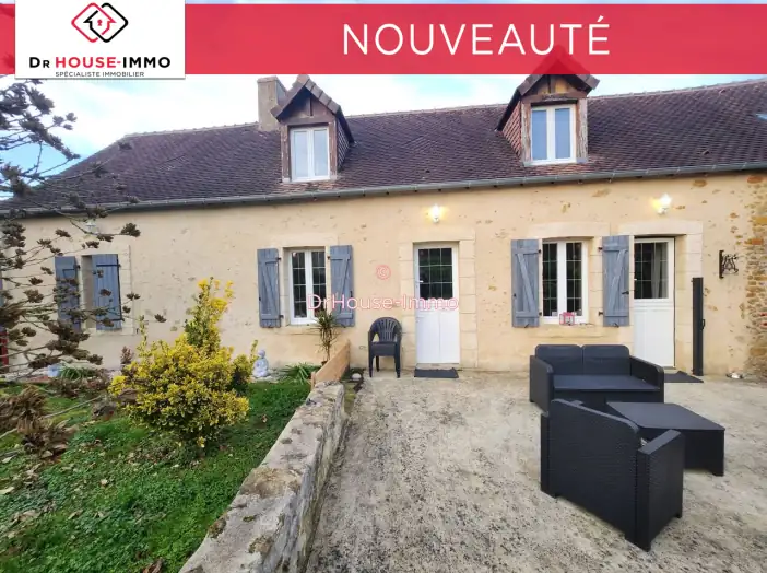 Maison 7 pièces de 196 m² - Courcemont (72110)