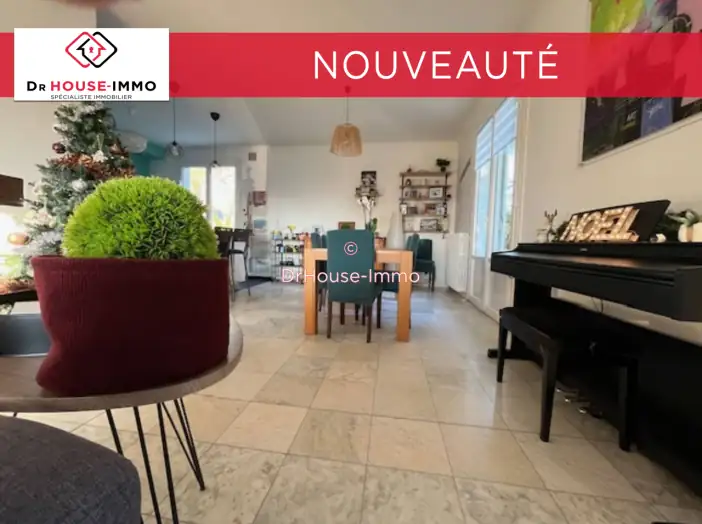 Maison 6 pièces de 148 m² - Bayeux (14400)