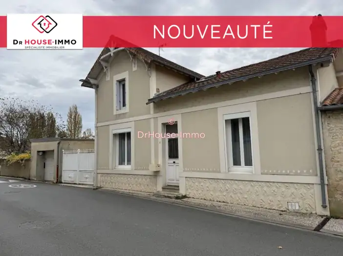 Maison 5 pièces de 102 m² - Chasseneuil-du-Poitou (86360)