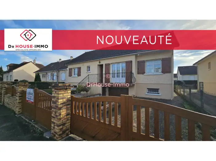 Maison 5 pièces de 112 m² - Changé (72560)