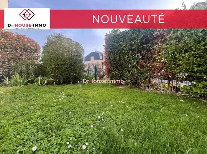 Appartement 2 pièces de 31 m² - Courseulles-sur-Mer (14470)