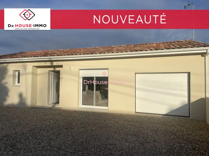 Maison 4 pièces de 138 m² - Gond-Pontouvre (16160)