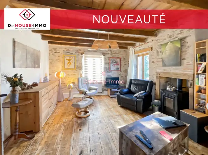 Maison 11 pièces de 195 m² - Frayssinhes (46400)