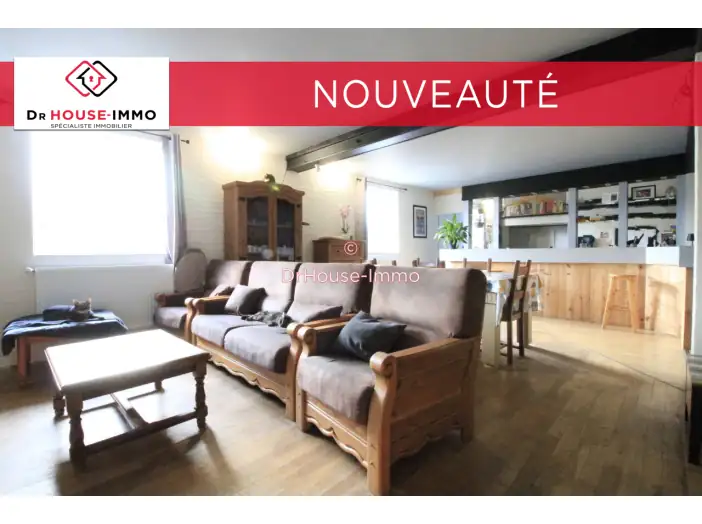 Maison 10 pièces de 290 m² - Le Neubourg (27110)