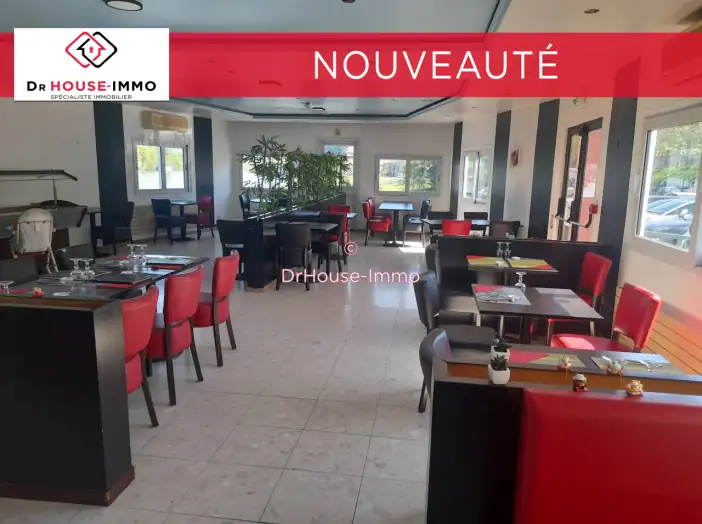 Commerce de 500 m² - Compiègne (60200)