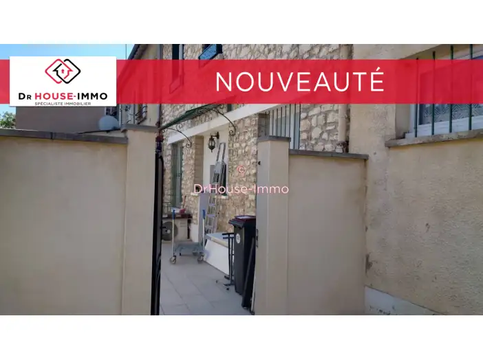 Immeuble 5 pièces de 191 m² - Champagne-sur-Seine (77430)