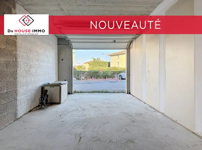 Parking / Box de 22 m² - Sainte-Marie-la-Mer (66470)