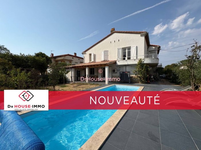 Maison de 245m² - 8 pièces