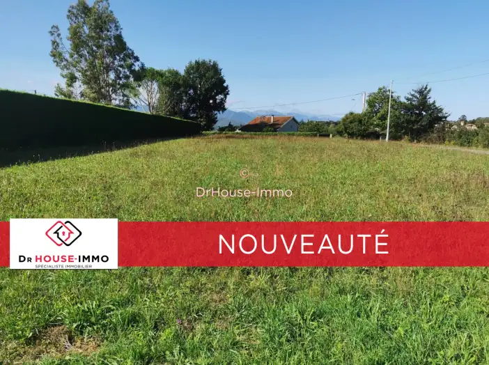 Terrain de 1 703 m² - Montréjeau (31210)