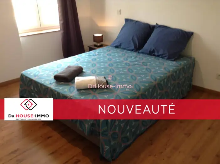 Maison 10 pièces de 270 m² - Carcassonne (11000)