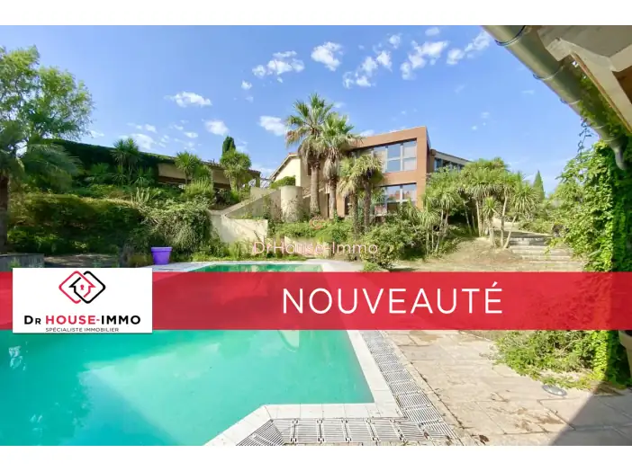 Maison 9 pièces de 448 m² - Carcassonne (11000)