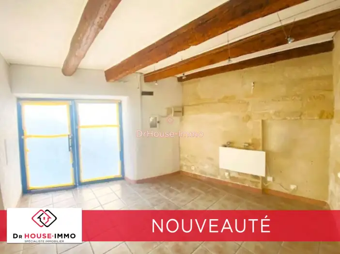 Commerce 4 pièces de 96 m² - Uzès (30700)