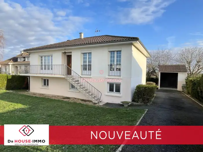 Maison 5 pièces de 127 m² - Chasseneuil-du-Poitou (86360)