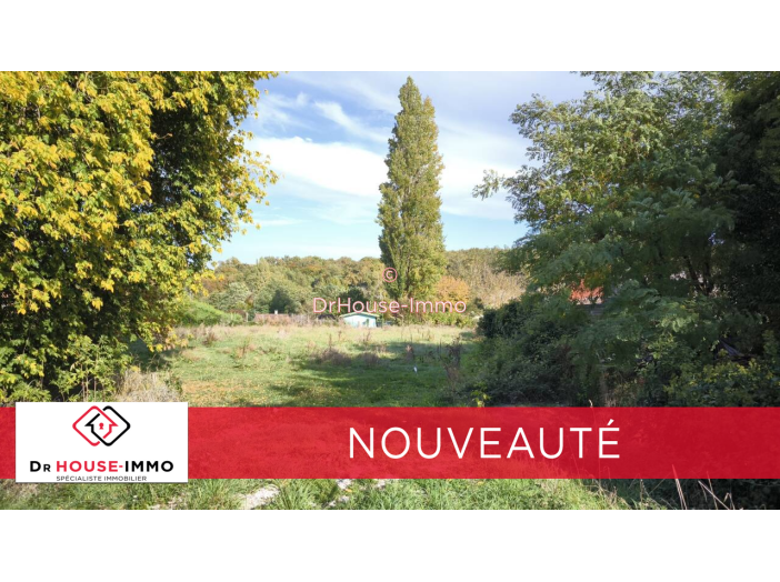 Terrain de 1 412 m² - Bieujac (33210)
