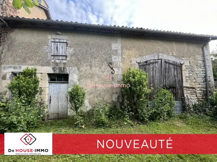Maison 5 pièces de 194 m² - Tercé (86800)