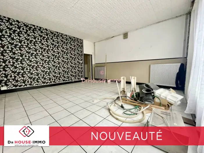 Maison 7 pièces de 156 m² - Crespin (59154)