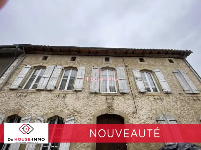 Maison 10 pièces de 198 m² - Sabarat (09350)