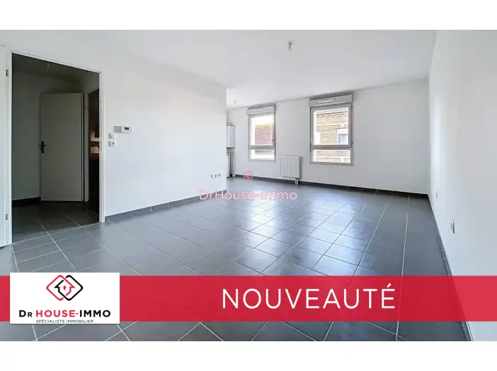 Appartement 1 pièce de 36 m² - Pont-de-Metz (80480)