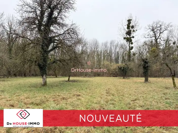 Terrain de 4 219 m² - Val-d'Auzon (10220)