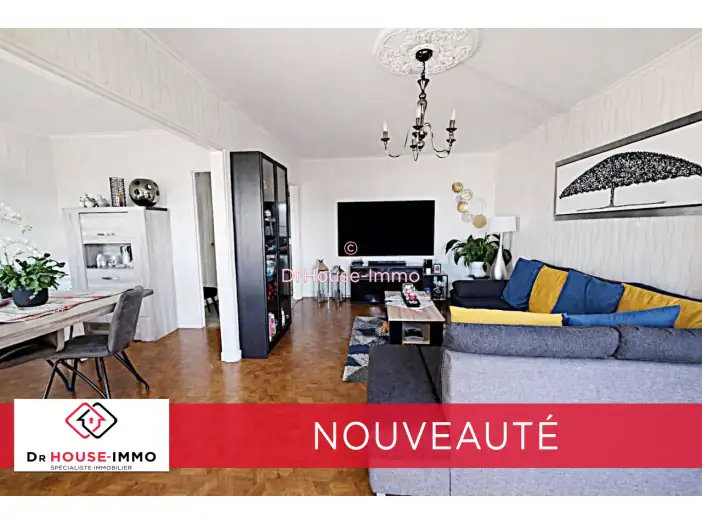 Appartement 5 pièces de 94 m² - Reims (51100)