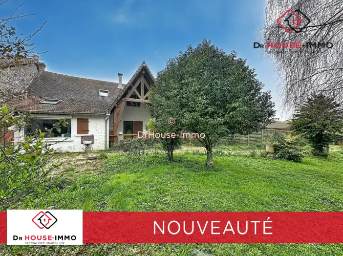 Maison 3 pièces de 231 m² - Saint-Saud-Lacoussière (24470)