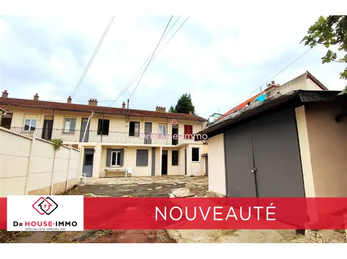 Immeuble 14 pièces de 160 m² - Argenteuil (95100)