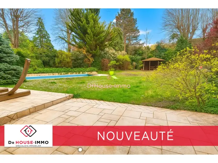 Maison 12 pièces de 600 m² - Louveciennes (78430)